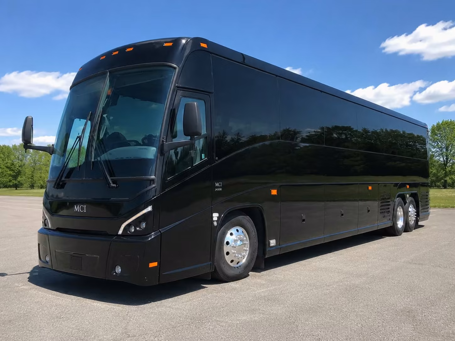 coachbuslongbeach com helps you run a smoother employee shuttle program in long beach