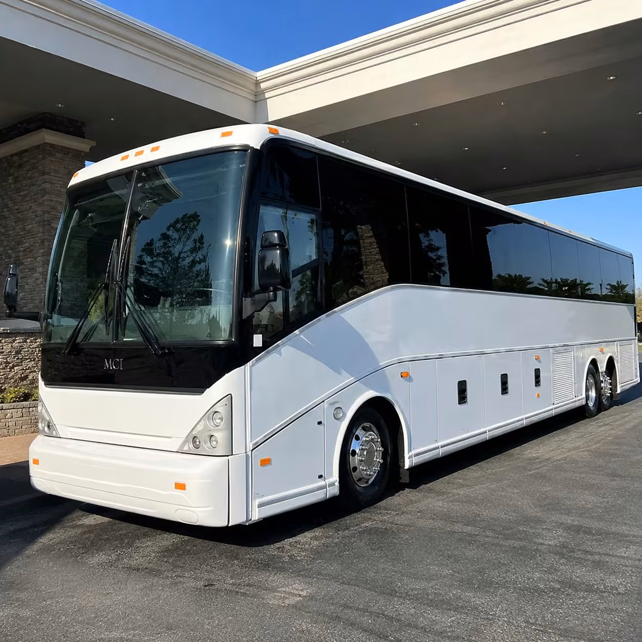 long beach sports team bus rentals